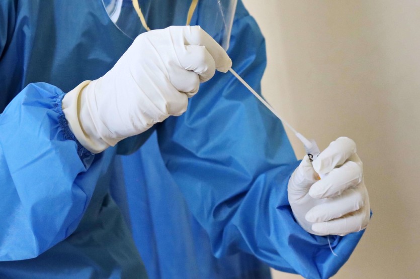 covid-19, schnelltest, hofapotheke-zum löwen,wuerzburg, zertifiziert
